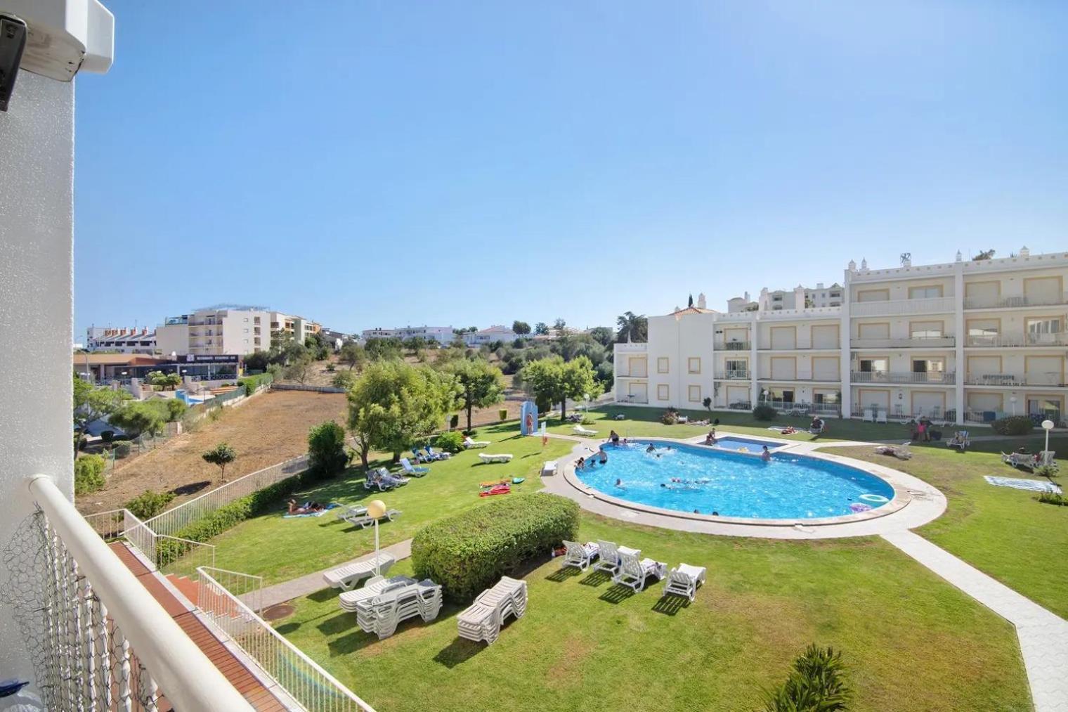 אלבופיירה Golden Rana Apartment מראה חיצוני תמונה